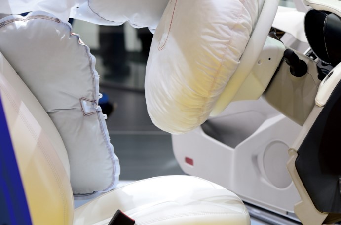 когда нужно менять подушки безопасности